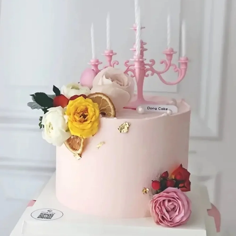 EXPANDABLE CANDLE HOLDER CAKE TOPPER, CHOICE OF COLOR